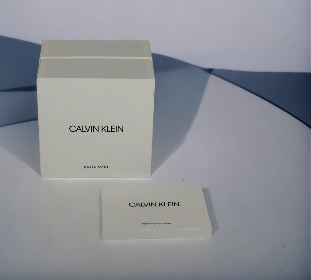 Calvin Klein heren Horloge K4D21146, zilverkleurige horloge met een witte wijzerplaat incl doos Optiwatch